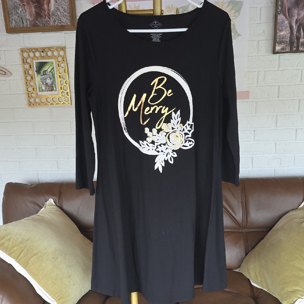 St. John's Bay Black and Gold 'Be Merry' Long Sleeve Top